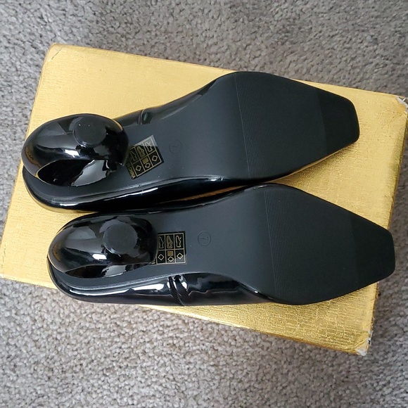 The perfect pump with the most stylish heel New never used - Picture 8 of 10